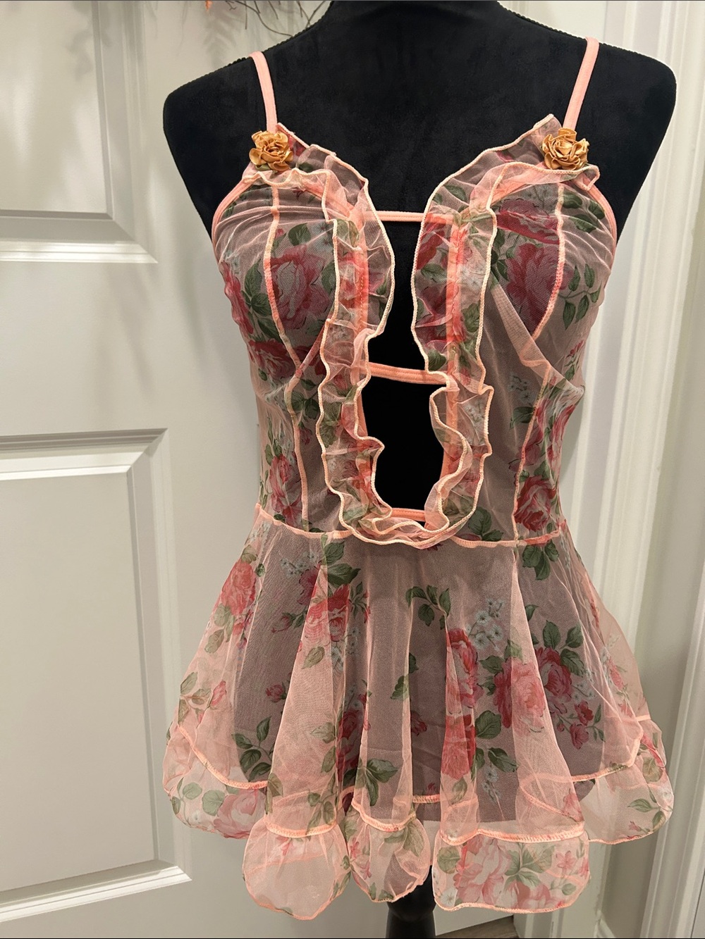 Sheer Floral Peach Ruffle Babydoll Lingerie Size Small